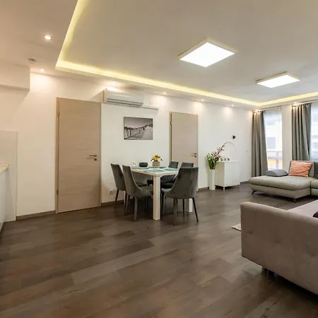 דירה Rumbach 2022 Modern *