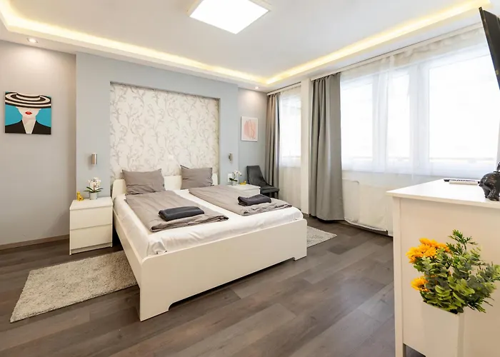Daire Rumbach 2022 Modern Budapeşte