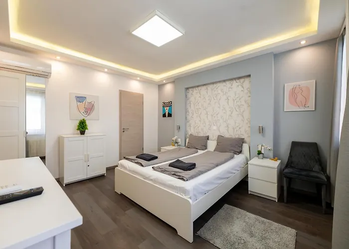 Rumbach 2022 Modern Apartamento Budapeste